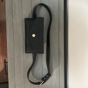 Belt bag never used